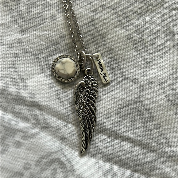 Premier Designs Psalm 91:4 Necklace - Picture 2 of 5